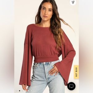 NWOT. LuLus Rust Brown Reversible Waffle Knit Long Sleeve. Size M.